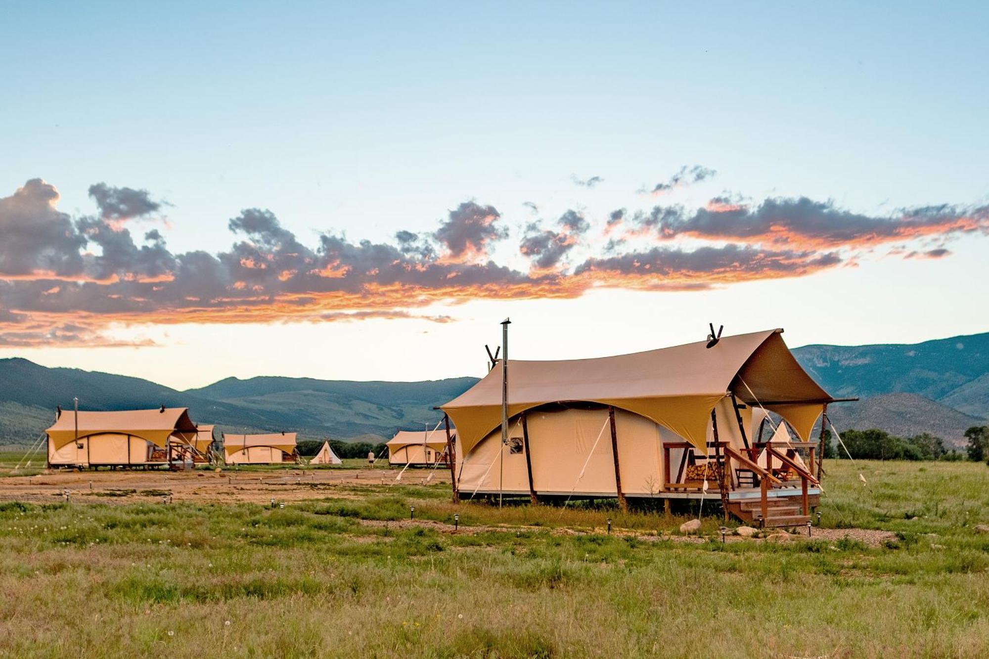 Under Canvas North Yellowstone - Paradise Valley Livingston Eksteriør bilde